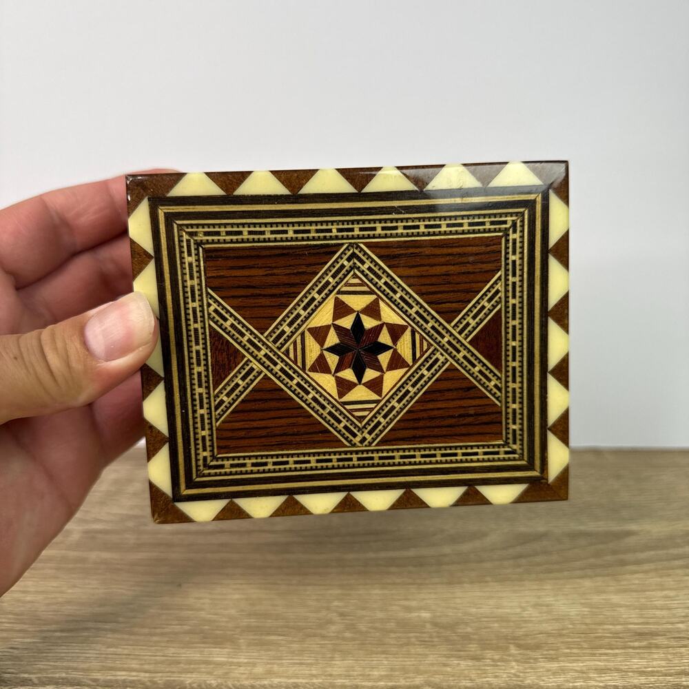 Vintage Lopez Morilla Marquetry Inlaid Wood Jewelry Trinket Box
